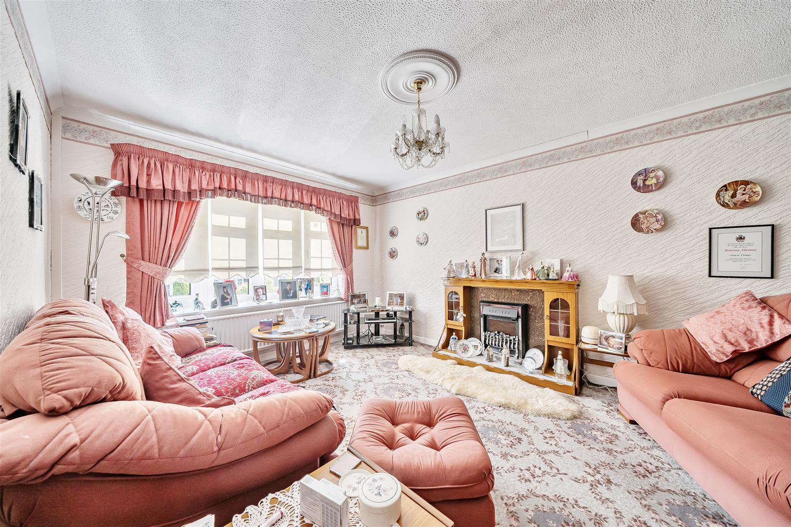 Bryngelli Drive, Treboeth, Swansea, SA5 9BW